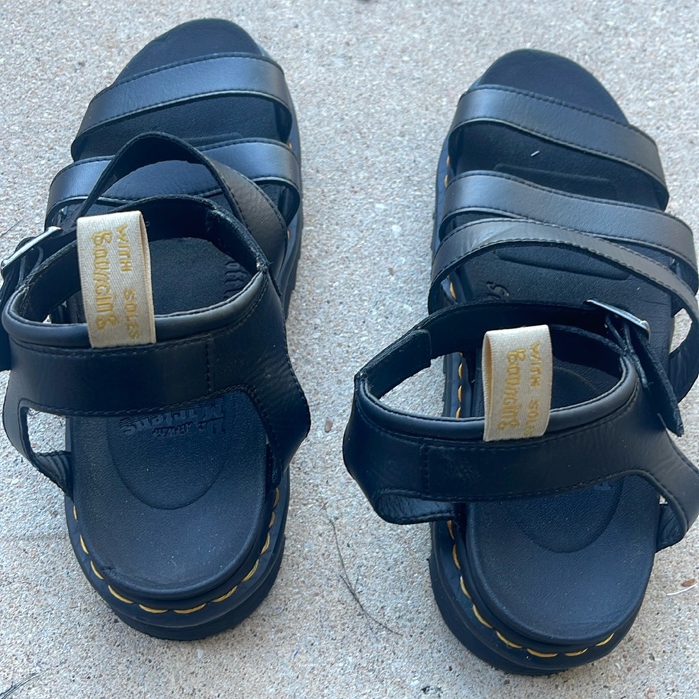 Dr Martens sandlas